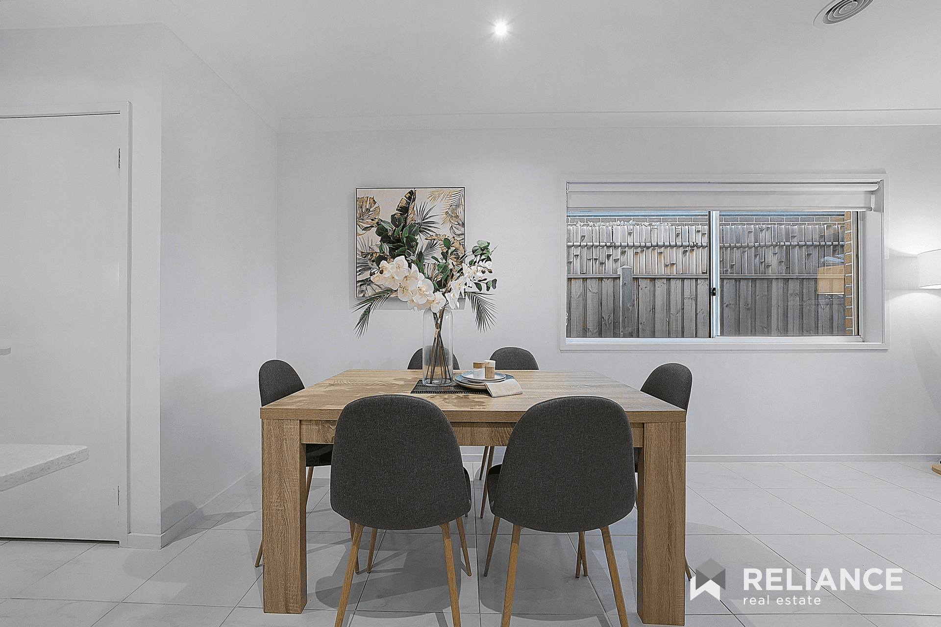 10 Kittiwake Terrace, Werribee, VIC 3030