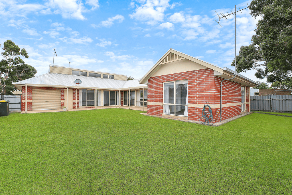 40 Clarke Street, COBDEN, VIC 3266