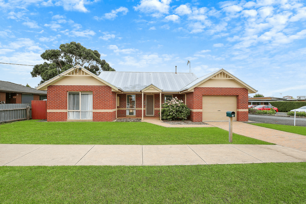 40 Clarke Street, COBDEN, VIC 3266