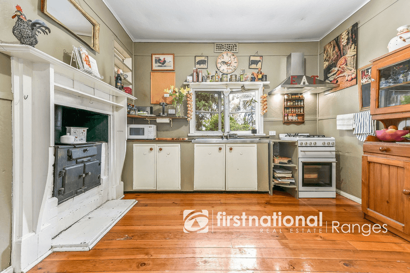 52 Ternes Road, UPWEY, VIC 3158