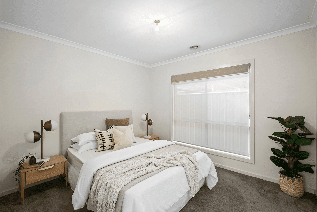 11 Intervale Drive, Avondale Heights, VIC 3034