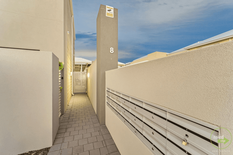 13/8 Blackburn Street, Maddington, WA 6109