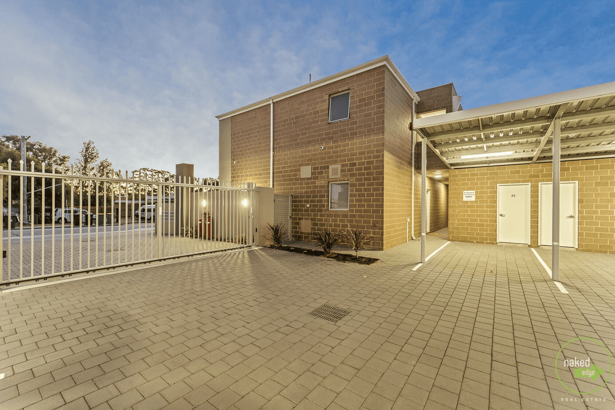 13/8 Blackburn Street, Maddington, WA 6109