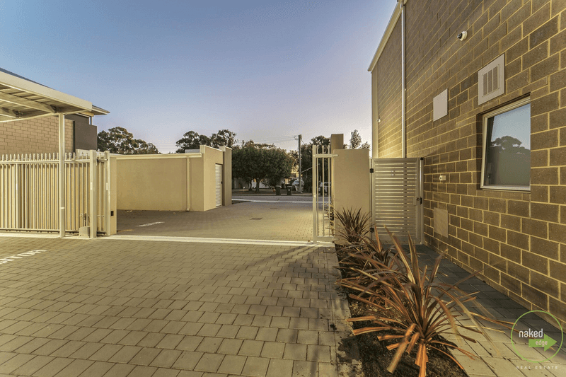 13/8 Blackburn Street, Maddington, WA 6109