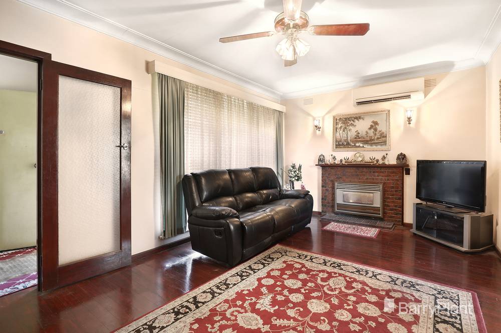 23 Cardinal Road, Glenroy, VIC 3046