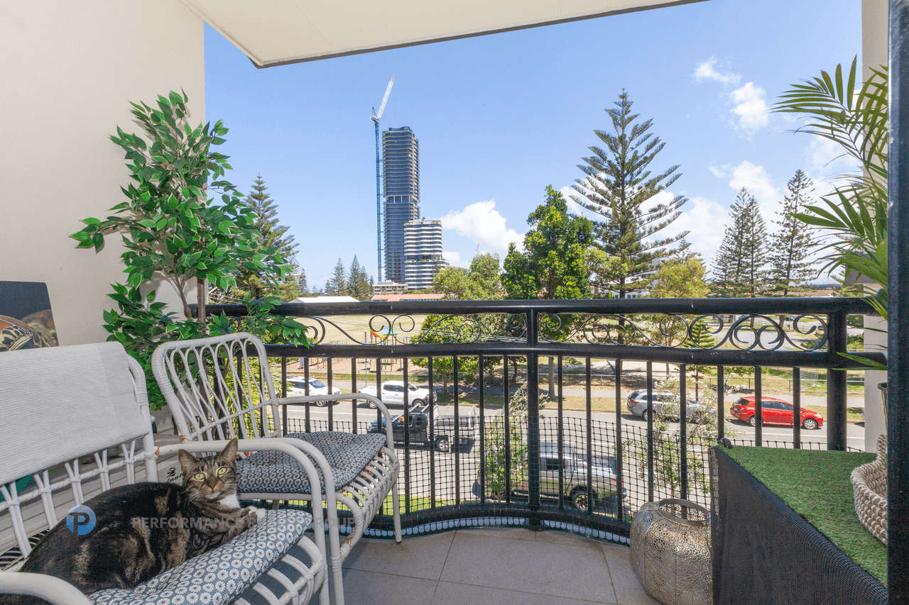 30/9 Margaret Avenue, BROADBEACH, QLD 4218