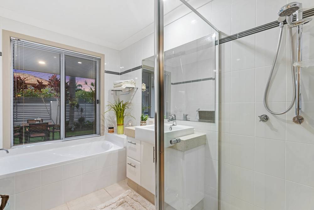 118 Melaleuca Drive, PALM BEACH, QLD 4221