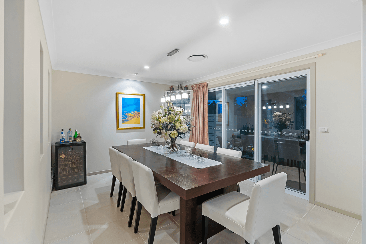 118 Melaleuca Drive, PALM BEACH, QLD 4221