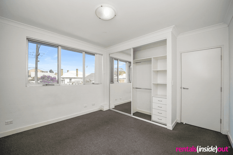 1/8 Una Street, HARRIS PARK, NSW 2150