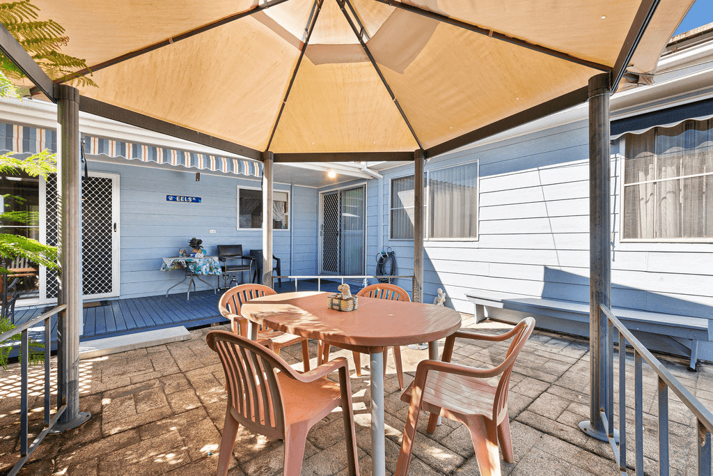 32 Delia Avenue, BUDGEWOI, NSW 2262