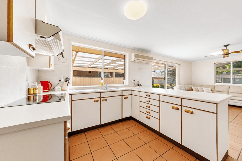 26 Davis Street, Booker Bay, NSW 2257