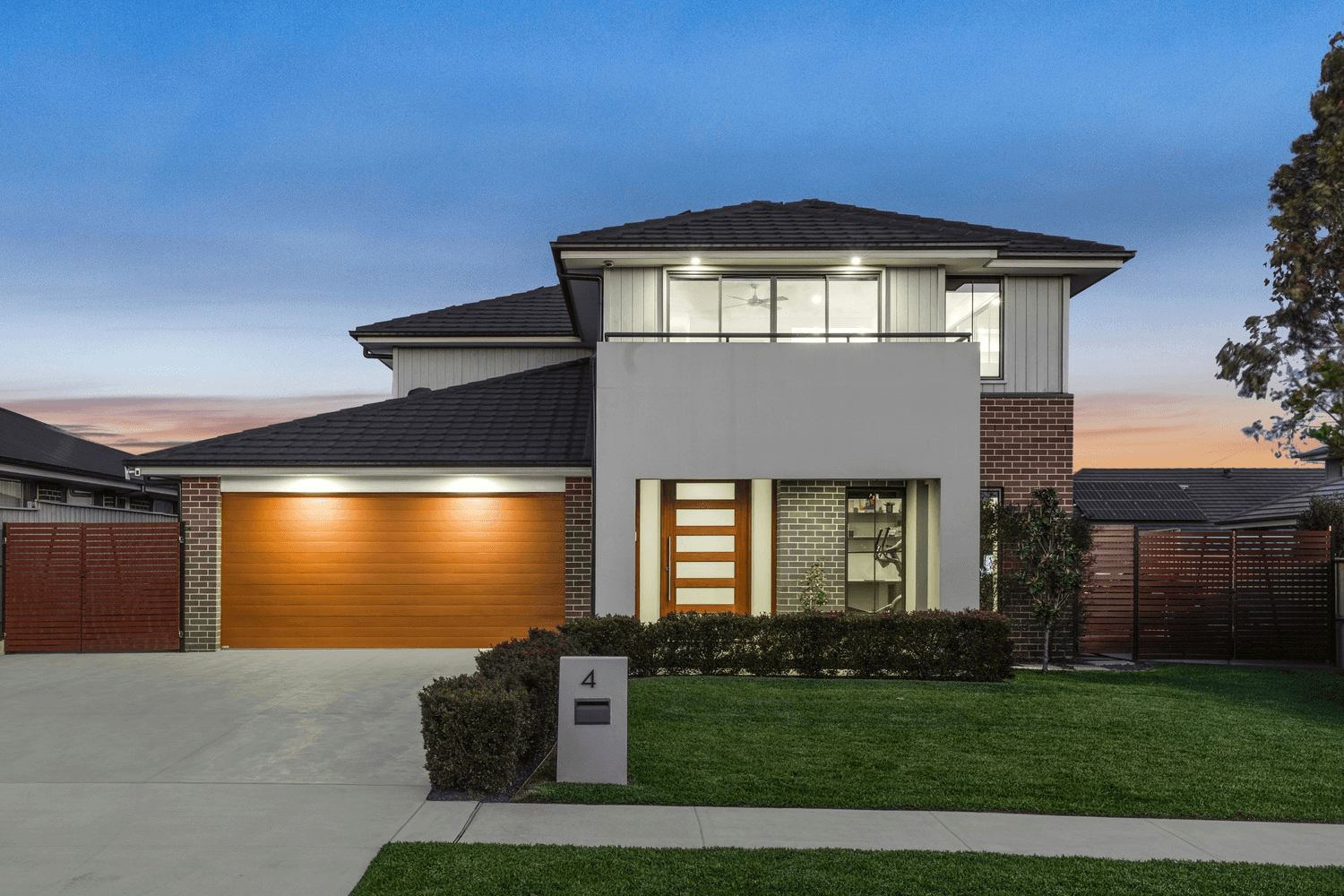 4 Paxton Street, Gledswood Hills, NSW 2557