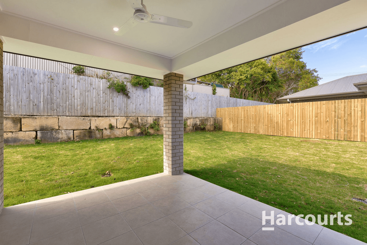 4 Macquarie Drive, Petrie, QLD 4502