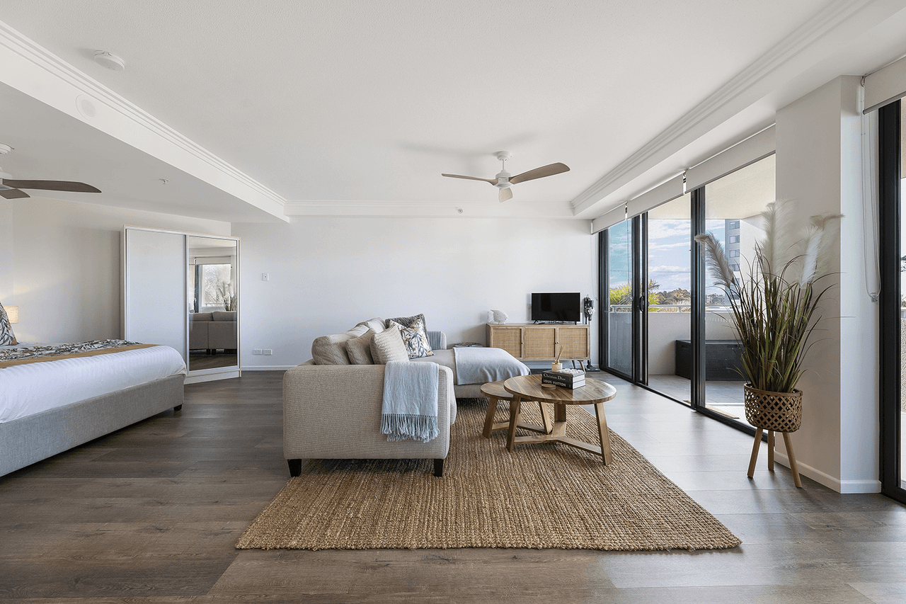 201/61-65 Sixth Avenue, MAROOCHYDORE, QLD 4558