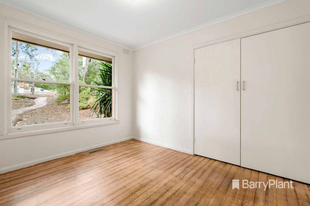 31 Brixton Avenue, Eltham North, VIC 3095