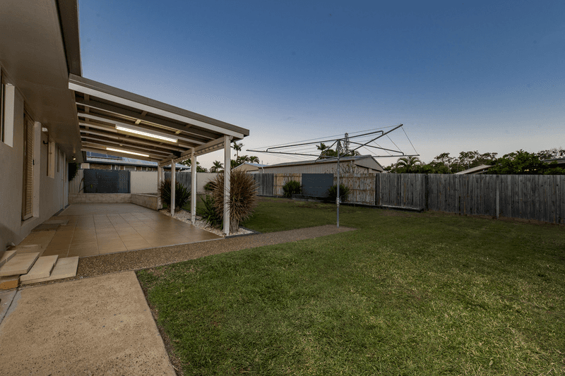 31 Houston Drive, AVOCA, QLD 4670