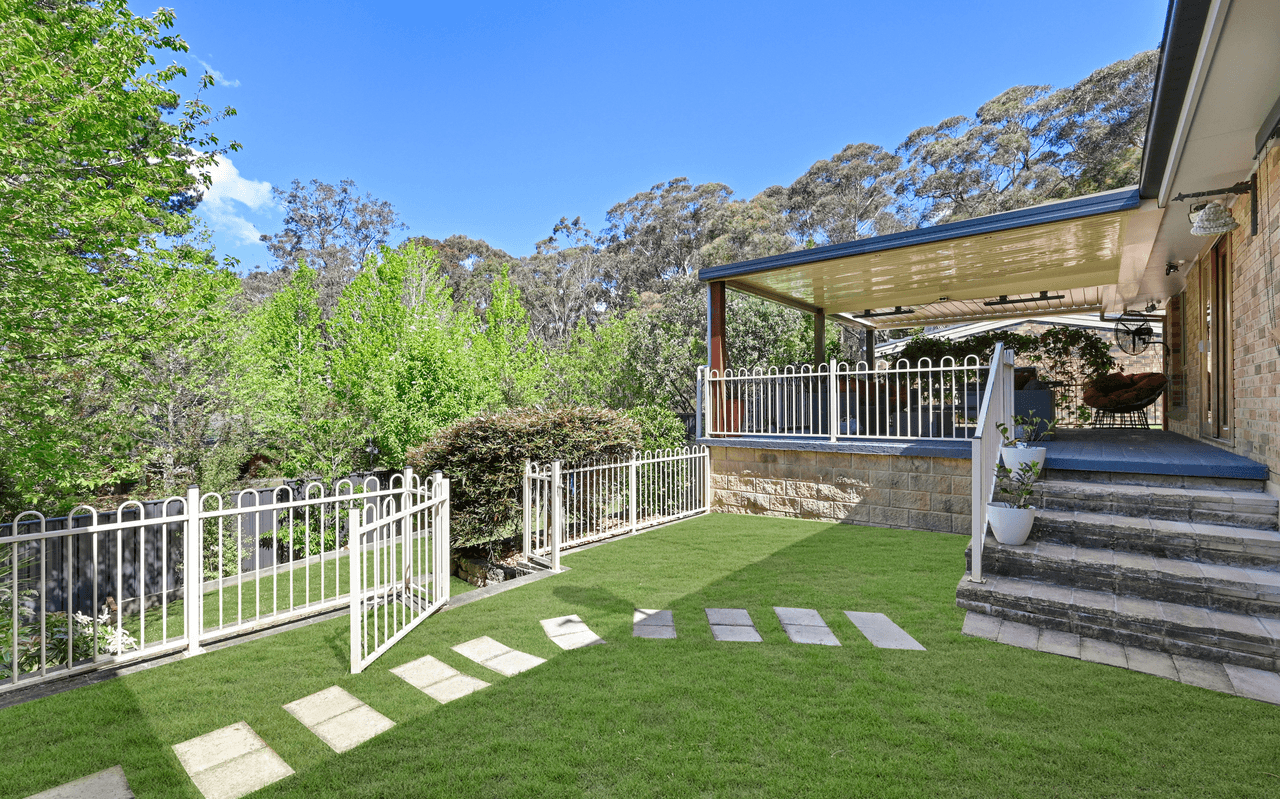 2 Lyons Place, HAZELBROOK, NSW 2779