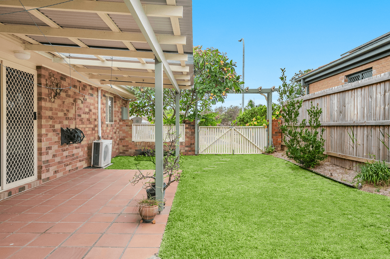 11 Blue Water Court, YAMBA, NSW 2464