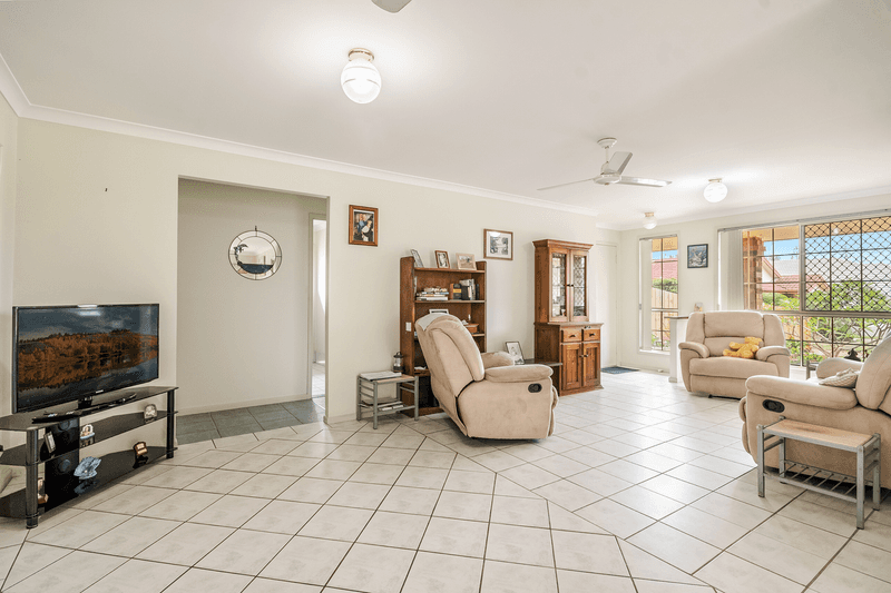 11 Blue Water Court, YAMBA, NSW 2464