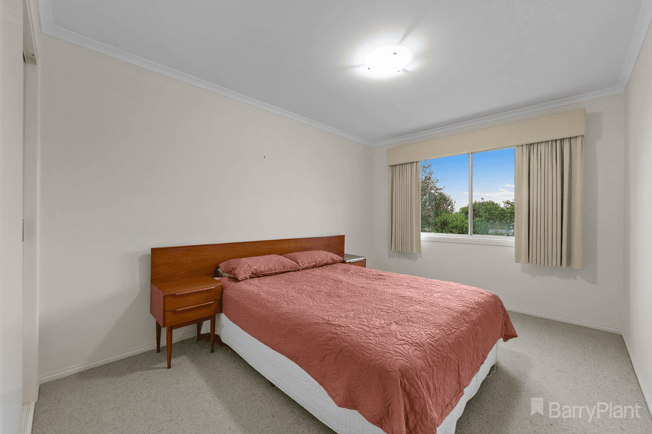 6 Pioneers Crescent, Pakenham, VIC 3810