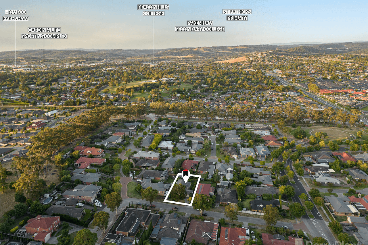 6 Pioneers Crescent, Pakenham, VIC 3810