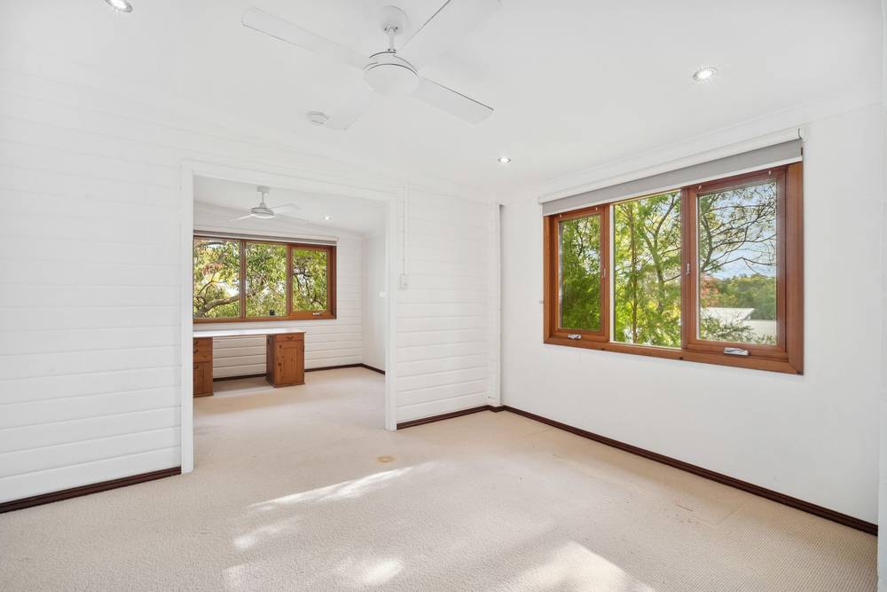 16 Lascelles Parade, GOOSEBERRY HILL, WA 6076