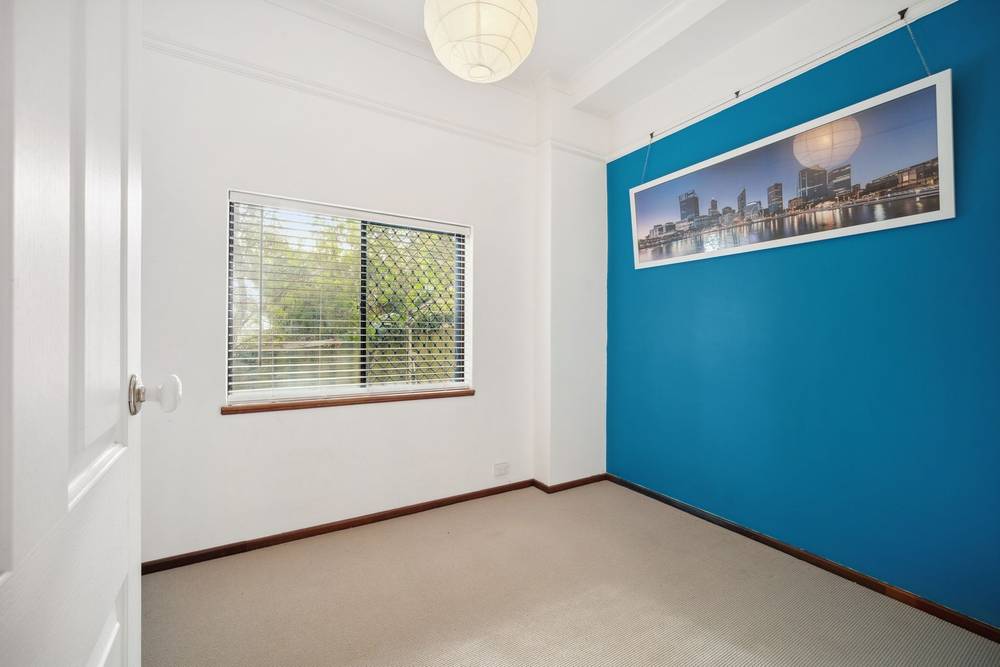 16 Lascelles Parade, GOOSEBERRY HILL, WA 6076
