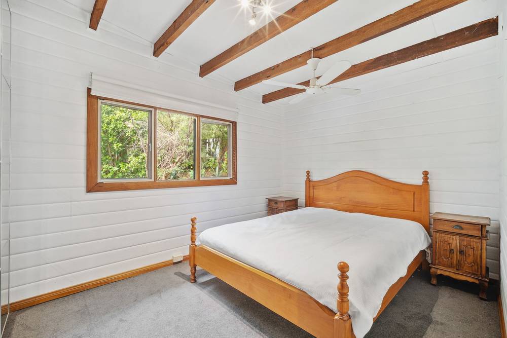 16 Lascelles Parade, GOOSEBERRY HILL, WA 6076
