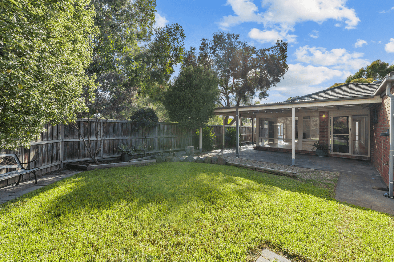 14 Featherpark Terrace, SOUTH MORANG, VIC 3752