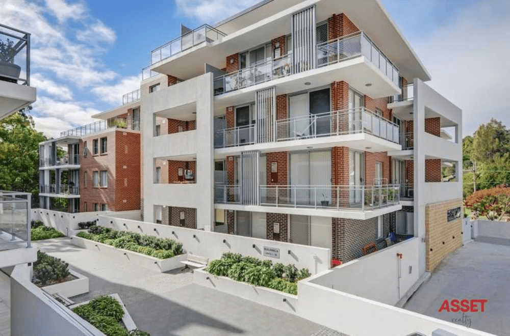 13/2-8 Belair Close, Hornsby, NSW 2077