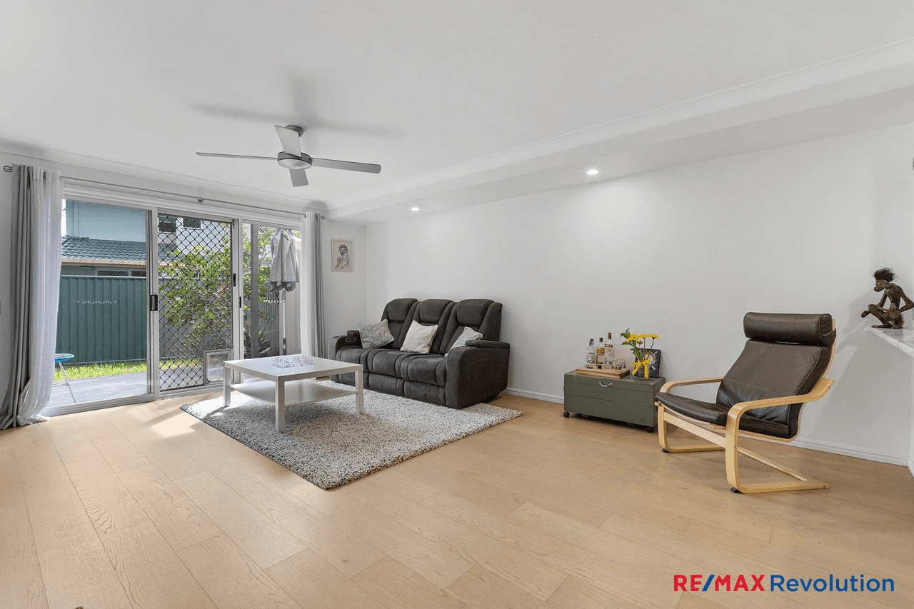 148/215 Cottesloe Dr, MERMAID WATERS, QLD 4218