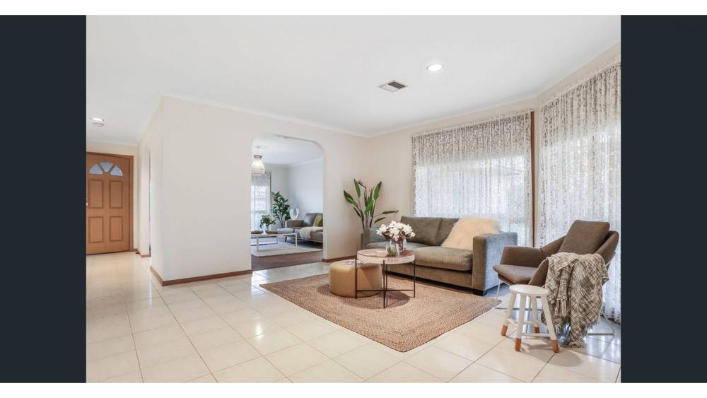 3 Nyora Close, TAYLORS LAKES, VIC 3038