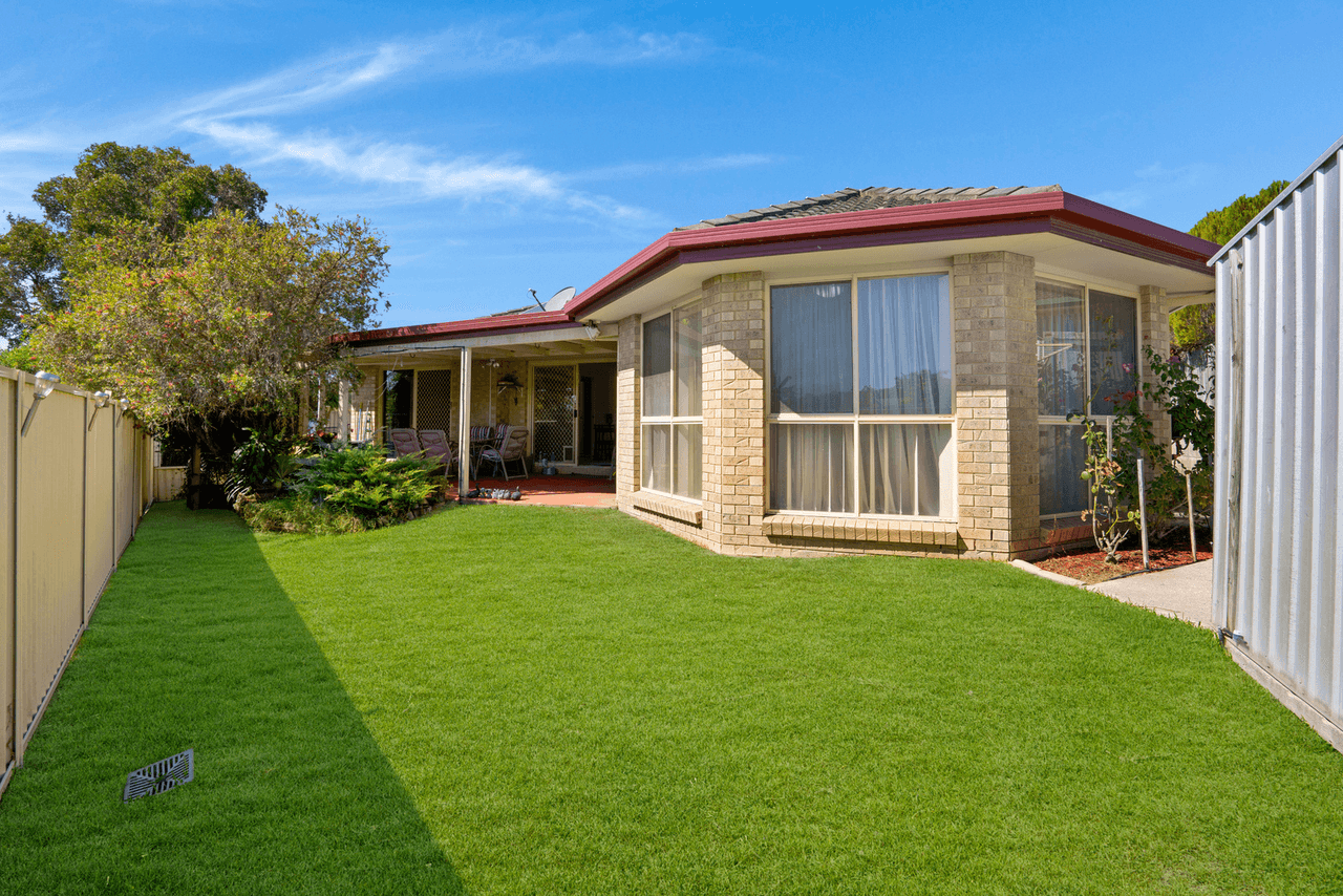 7 Harrison Court, MUDGEERABA, QLD 4213