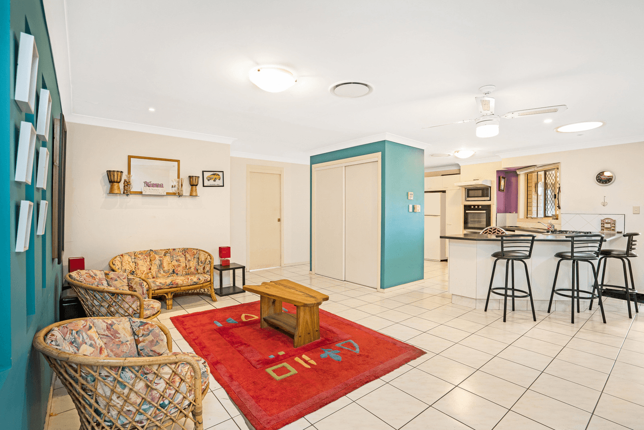 7 Harrison Court, MUDGEERABA, QLD 4213