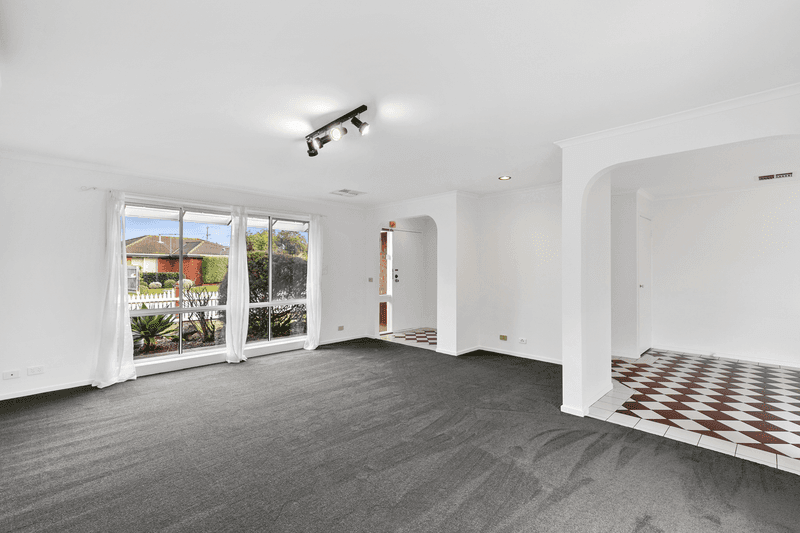 6 Govett Crescent, St Albans Park, VIC 3219