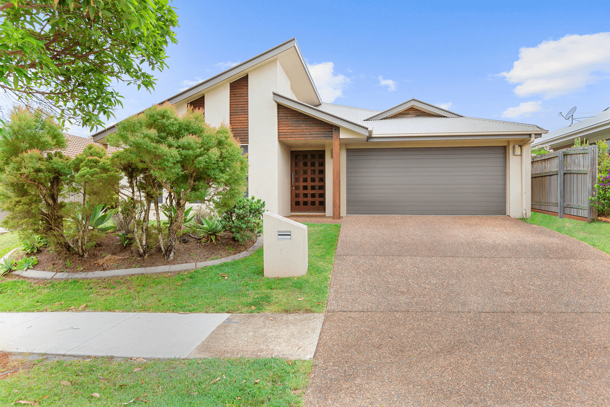 13 Hillcrest Street, WELLINGTON POINT, QLD 4160