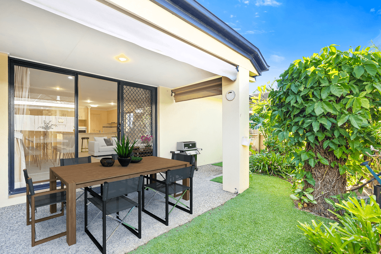 1/68 Tallebudgera Drive, PALM BEACH, QLD 4221