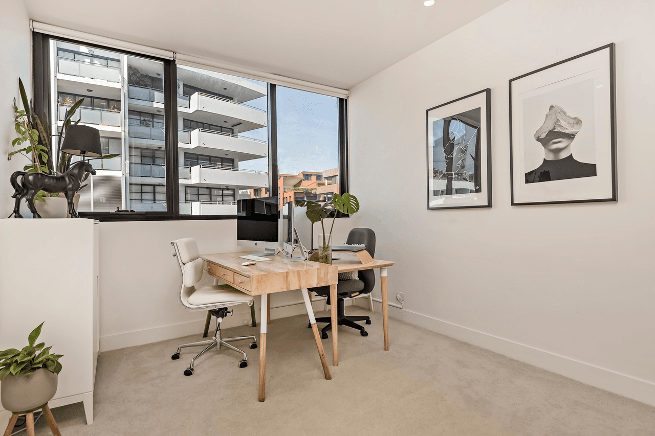 F303/72 Macdonald Street, ERSKINEVILLE, NSW 2043