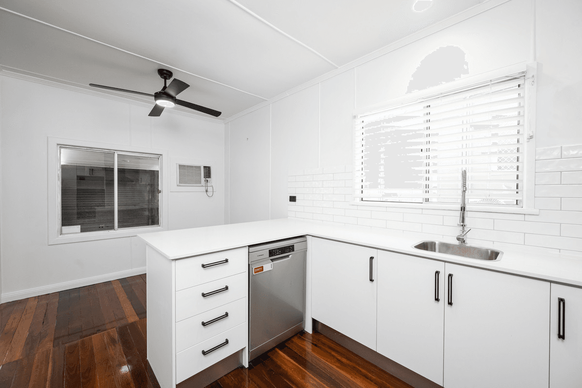 24 Muller Road, Boondall, QLD 4034