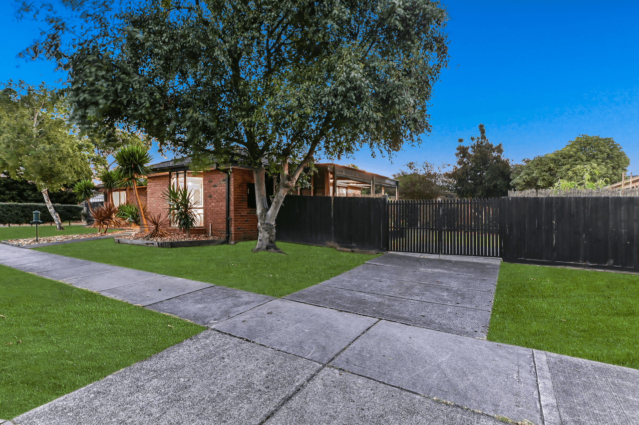 1 Kellie Court, HAMPTON PARK, VIC 3976