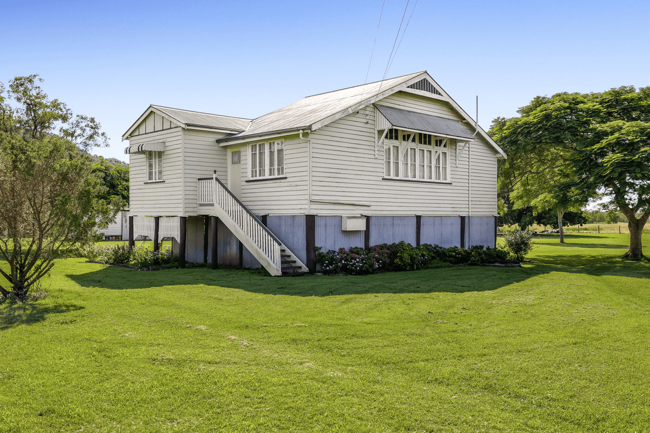 35 Mount Campbell Road, FLAGSTONE CREEK, QLD 4344