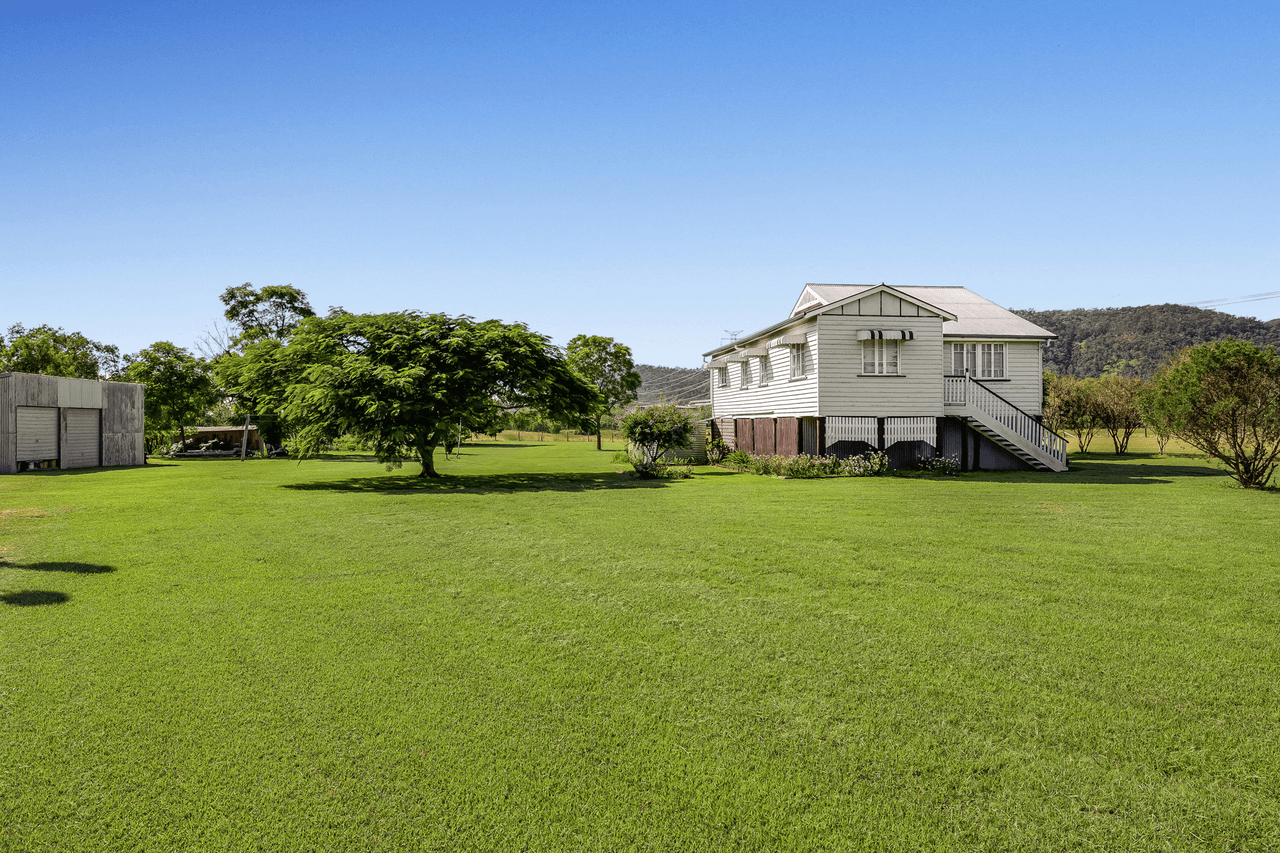 35 Mount Campbell Road, FLAGSTONE CREEK, QLD 4344