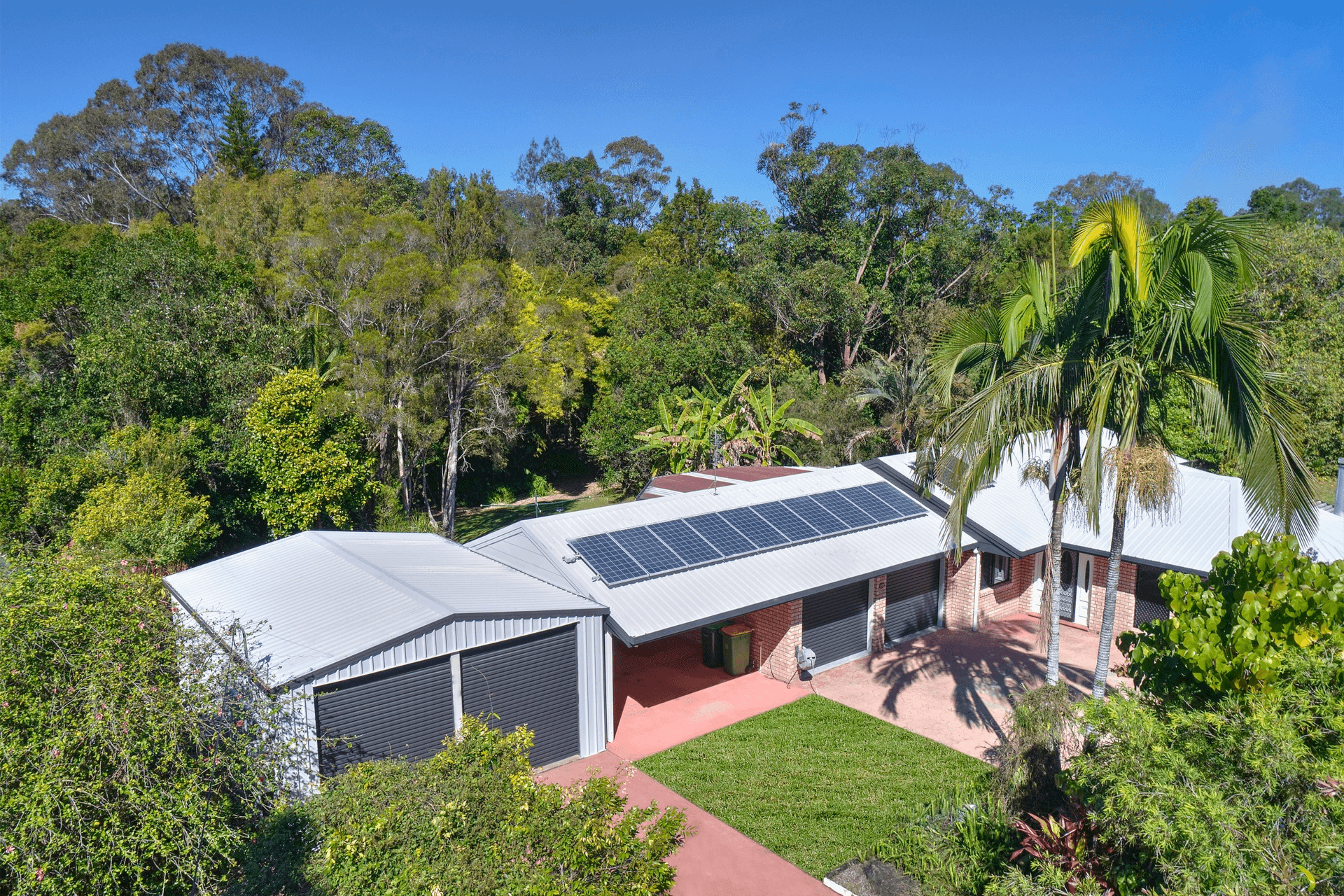 28 Sugar Gum Drive, Mooloolah Valley, QLD 4553