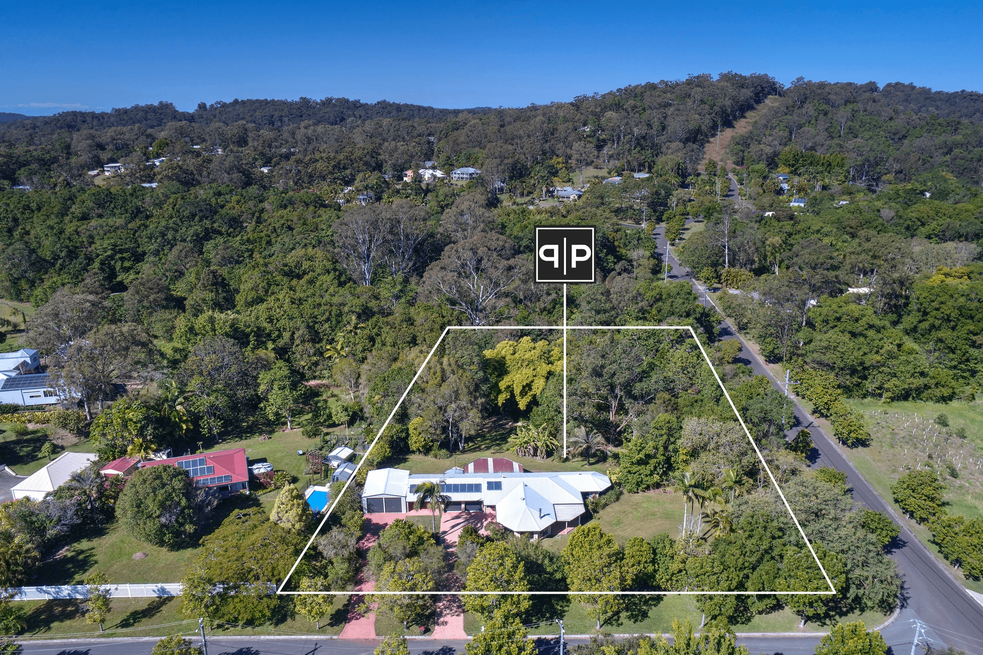 28 Sugar Gum Drive, Mooloolah Valley, QLD 4553