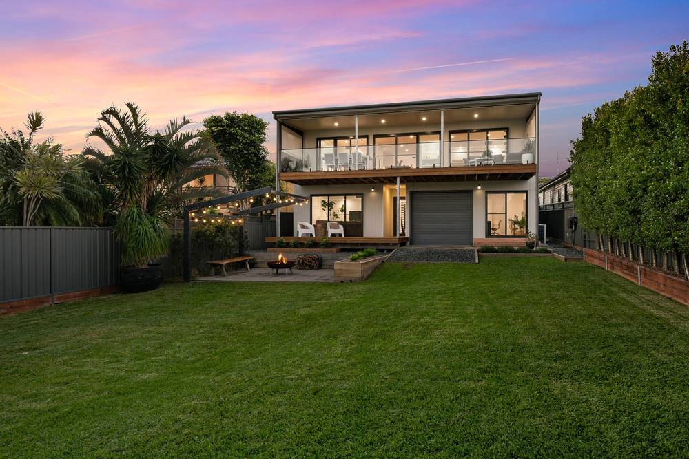 34 Crown Street, BELMONT, NSW 2280