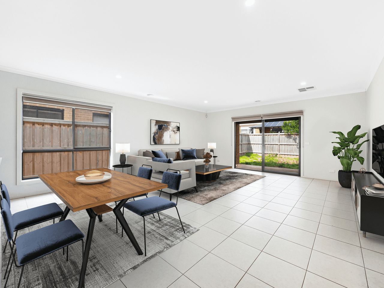 8 Artemis Drive, CRANBOURNE EAST, VIC 3977