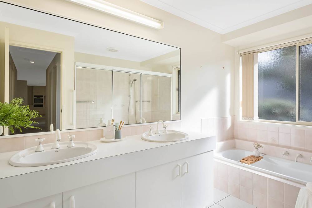 12 Beach View Court, Tura Beach, NSW 2548