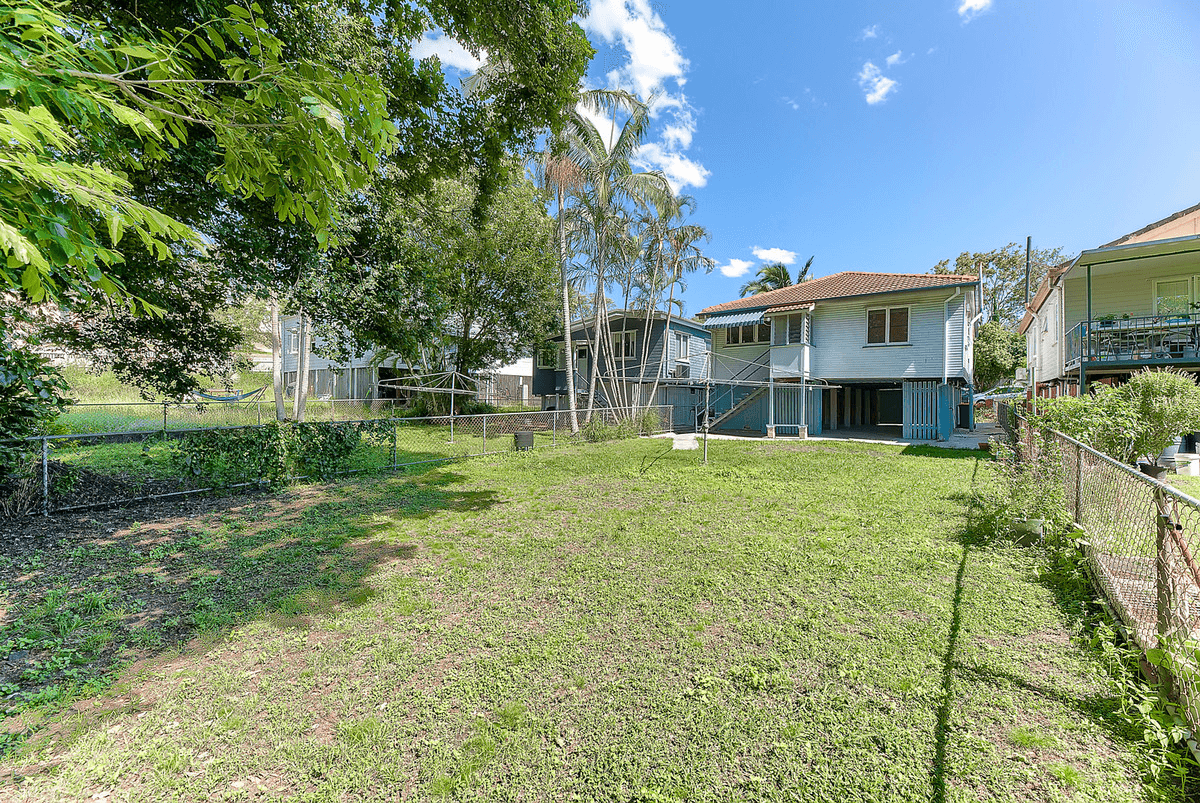 42 Park Road West, Dutton Park, QLD 4102