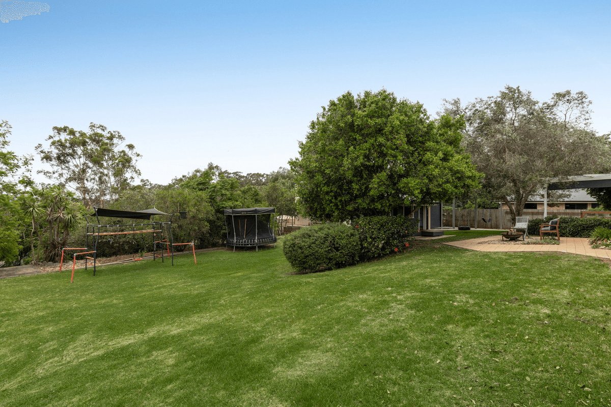 11 Jenna Court, Highfields, QLD 4352