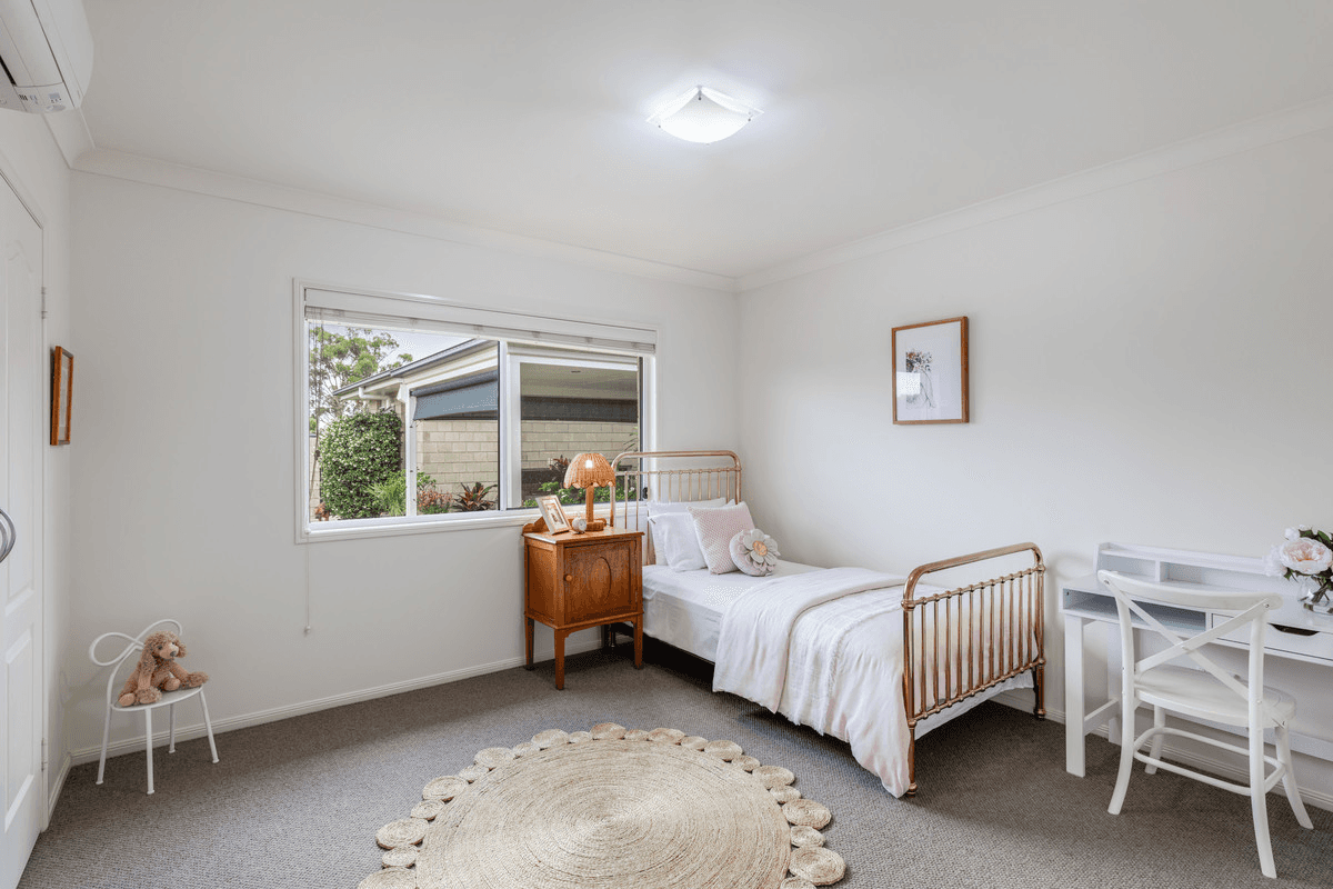 11 Jenna Court, Highfields, QLD 4352